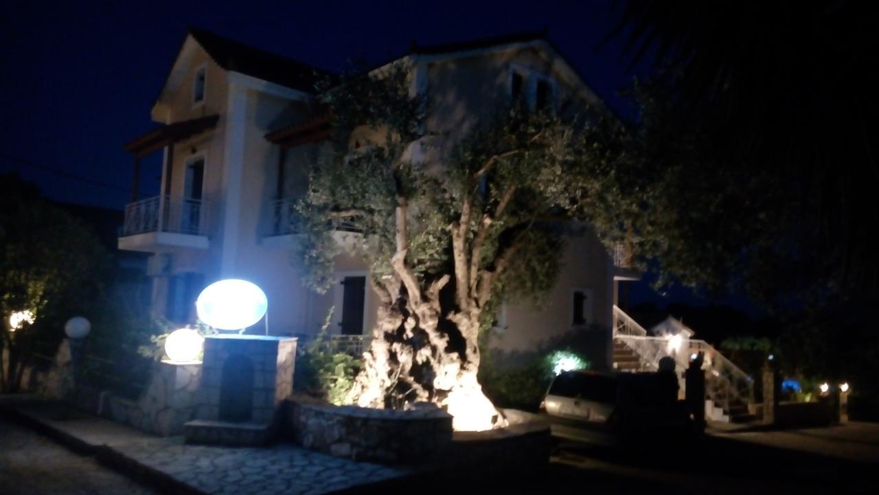 Marketos Apartments Svoronata Exterior photo
